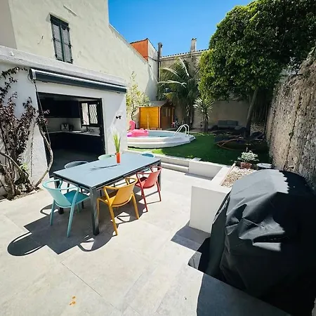 Unique Au Coeur Du Vieil Antibes, Superbe Avec Jardin Et Piscine Βίλα Αντίμπ